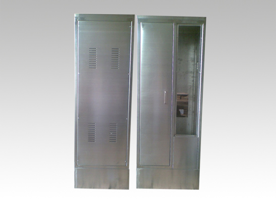 不銹鋼機(jī)柜